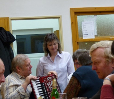 Posezení s harmonikou 14.3.2015