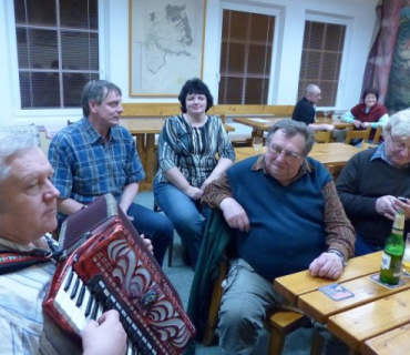 Posezení s harmonikou 14.3.2015
