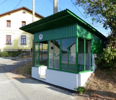 Oprava zastávky v Provozi