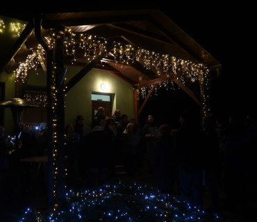 Rozsvícení stromečku,zpívání, čerti 6.12.2025